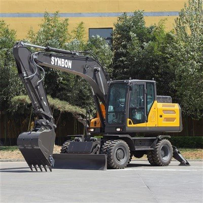 حفارة مدمجة عجلات